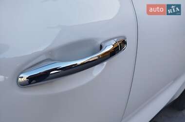 Позашляховик / Кросовер Kia Sorento 2018 в 