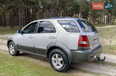 Позашляховик / Кросовер Kia Sorento 2005 в 