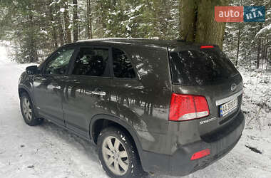 Внедорожник / Кроссовер Kia Sorento 2011 в 
