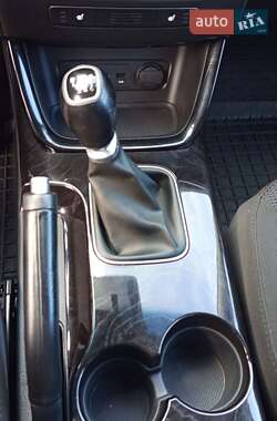 Внедорожник / Кроссовер Kia Sorento 2013 в 
