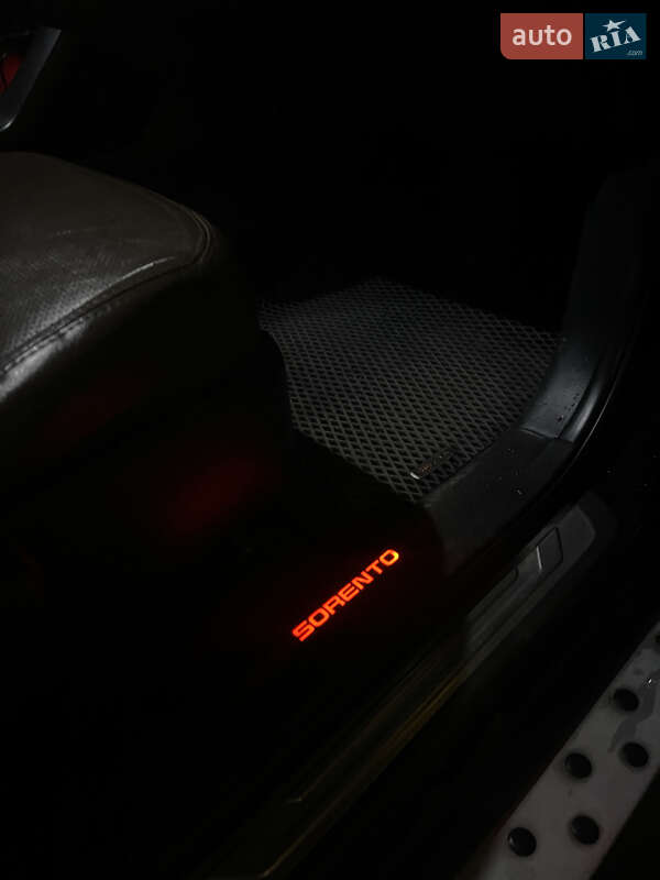 Внедорожник / Кроссовер Kia Sorento 2010 в Овруче