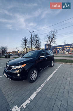 Внедорожник / Кроссовер Kia Sorento 2012 в 