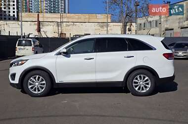 Внедорожник / Кроссовер Kia Sorento 2016 в 