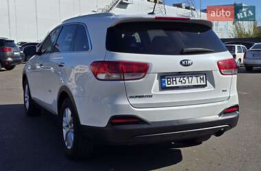 Внедорожник / Кроссовер Kia Sorento 2016 в 