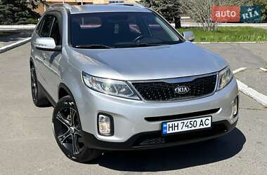 Позашляховик / Кросовер Kia Sorento 2012 в 