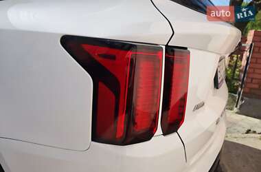 Внедорожник / Кроссовер Kia Sorento 2021 в 