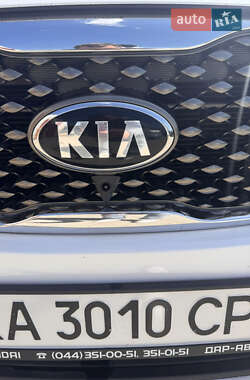 Позашляховик / Кросовер Kia Sorento 2017 в Івано-Франківську