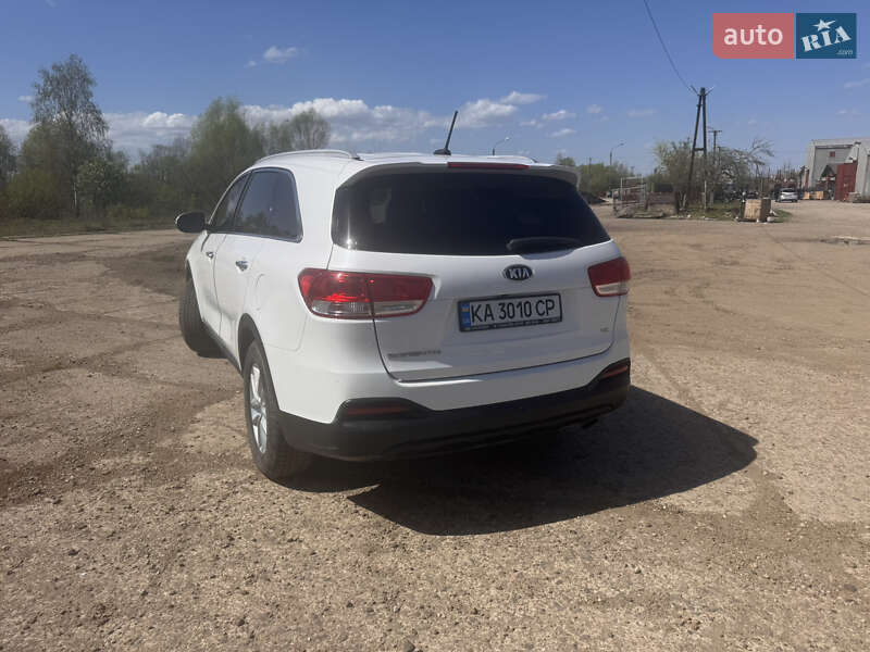 Позашляховик / Кросовер Kia Sorento 2017 в Івано-Франківську