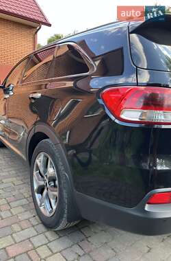 Внедорожник / Кроссовер Kia Sorento 2015 в 