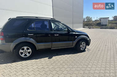 Внедорожник / Кроссовер Kia Sorento 2003 в 
