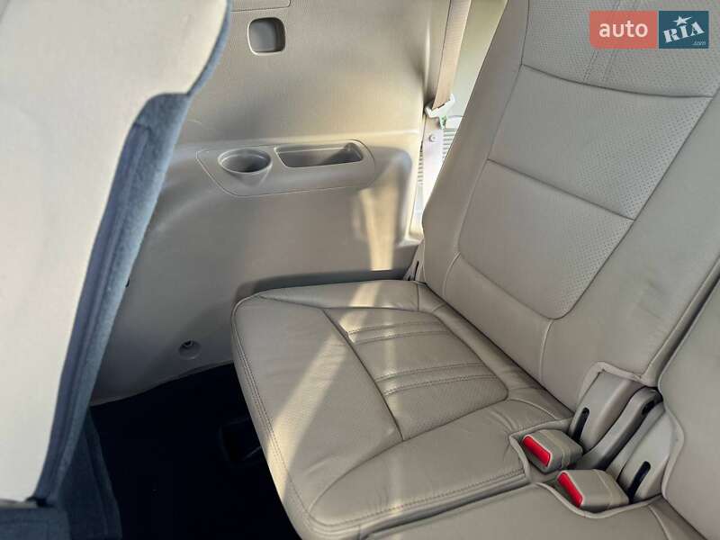 Внедорожник / Кроссовер Kia Sorento 2011 в Черкассах фото 3 Внедорожник / Кроссовер Kia Sorento 2011 в Черкассах