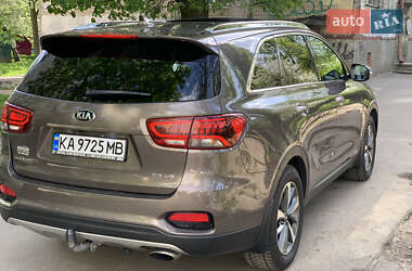 Внедорожник / Кроссовер Kia Sorento 2018 в 