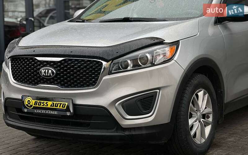 Внедорожник / Кроссовер Kia Sorento 2016 в Ивано-Франковске