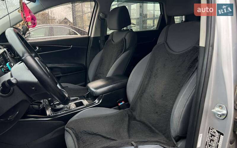 Внедорожник / Кроссовер Kia Sorento 2016 в Ивано-Франковске