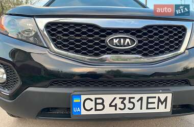 Внедорожник / Кроссовер Kia Sorento 2011 в 