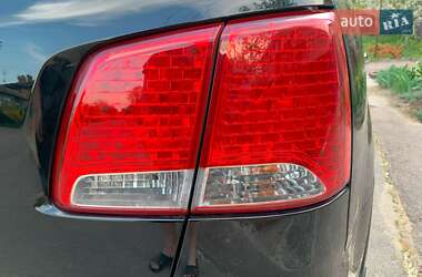 Внедорожник / Кроссовер Kia Sorento 2011 в 