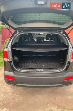 Внедорожник / Кроссовер Kia Sorento 2011 в 