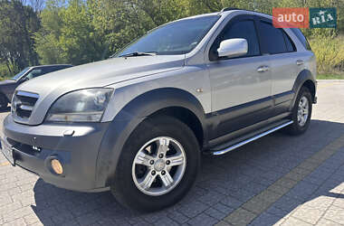 Позашляховик / Кросовер Kia Sorento 2005 в 
