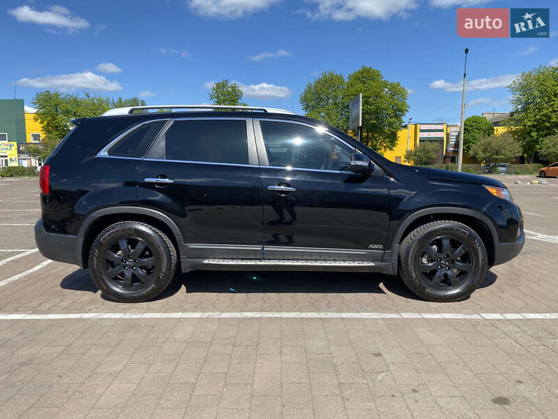 Позашляховик / Кросовер Kia Sorento 2011 в Житомирі