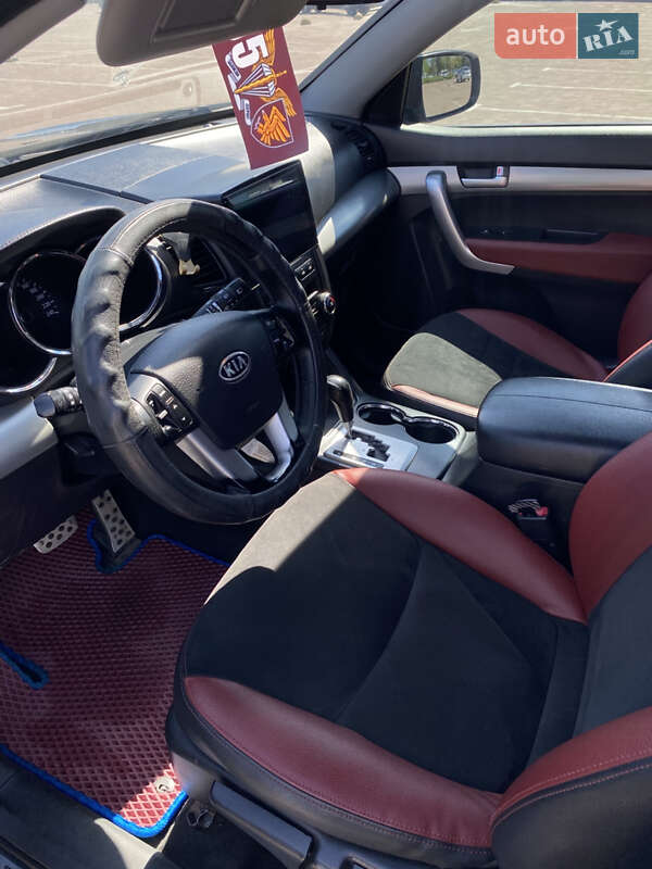 Позашляховик / Кросовер Kia Sorento 2011 в Житомирі