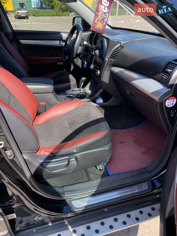 Позашляховик / Кросовер Kia Sorento 2011 в Житомирі