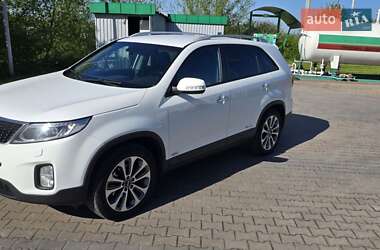 Внедорожник / Кроссовер Kia Sorento 2014 в 