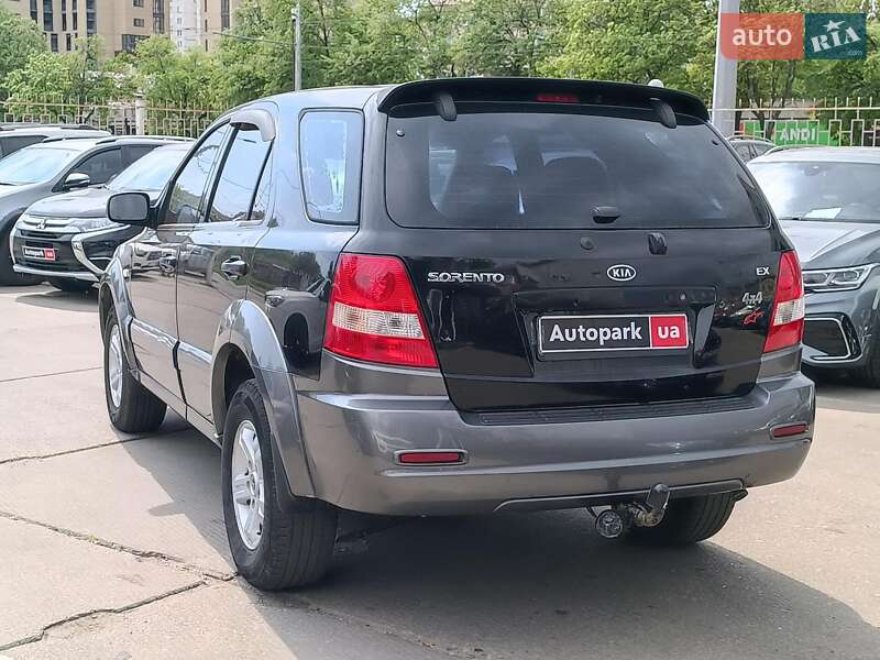 Внедорожник / Кроссовер Kia Sorento 2006 в Харькове
