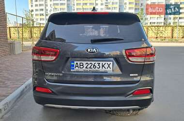 Позашляховик / Кросовер Kia Sorento 2017 в 