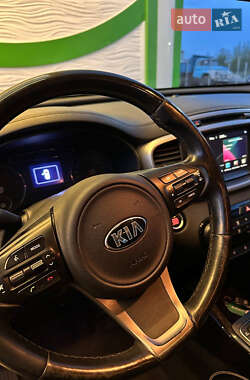 Внедорожник / Кроссовер Kia Sorento 2015 в 