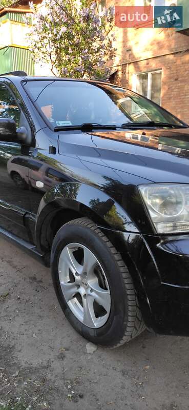 Внедорожник / Кроссовер Kia Sorento 2004 в Краснограде
