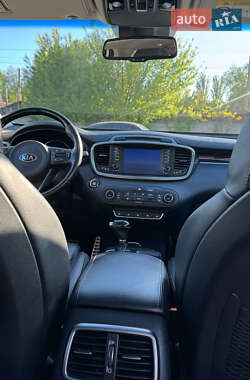 Внедорожник / Кроссовер Kia Sorento 2016 в 