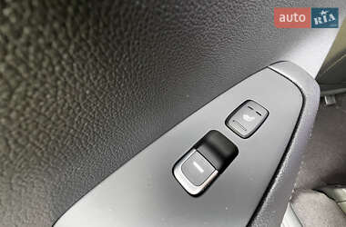 Позашляховик / Кросовер Kia Sorento 2019 в 