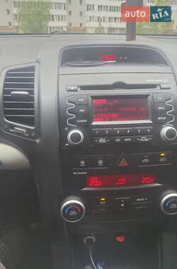 Внедорожник / Кроссовер Kia Sorento 2011 в 
