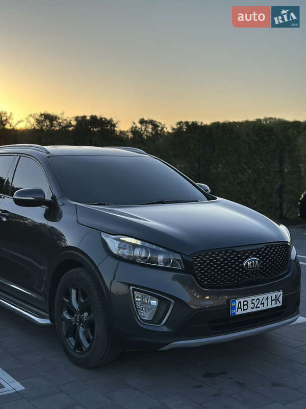 Позашляховик / Кросовер Kia Sorento 2014 в 