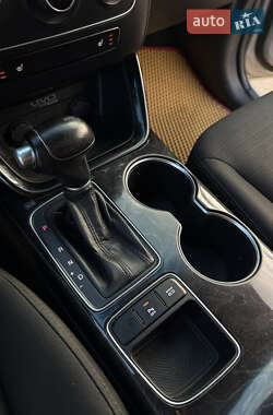 Внедорожник / Кроссовер Kia Sorento 2013 в 