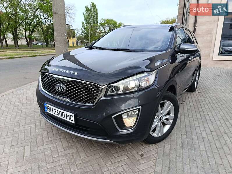 Внедорожник / Кроссовер Kia Sorento 2015 в Николаеве