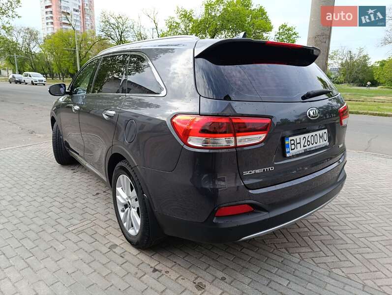 Внедорожник / Кроссовер Kia Sorento 2015 в Николаеве