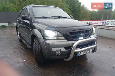 Позашляховик / Кросовер Kia Sorento 2004 в 