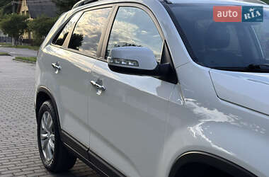 Внедорожник / Кроссовер Kia Sorento 2011 в 
