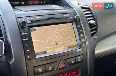 Внедорожник / Кроссовер Kia Sorento 2011 в 
