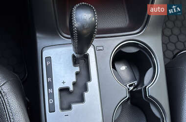 Внедорожник / Кроссовер Kia Sorento 2011 в 