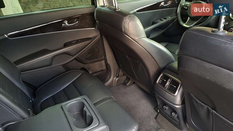 Внедорожник / Кроссовер Kia Sorento 2015 в Киеве фото 55 Внедорожник / Кроссовер Kia Sorento 2015 в Киеве