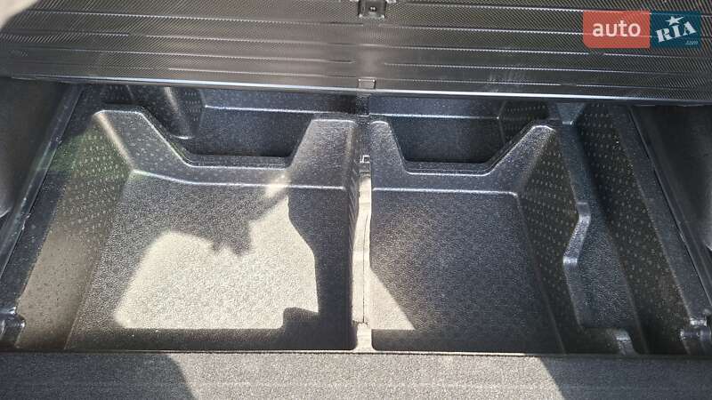 Внедорожник / Кроссовер Kia Sorento 2015 в Киеве фото 143 Внедорожник / Кроссовер Kia Sorento 2015 в Киеве