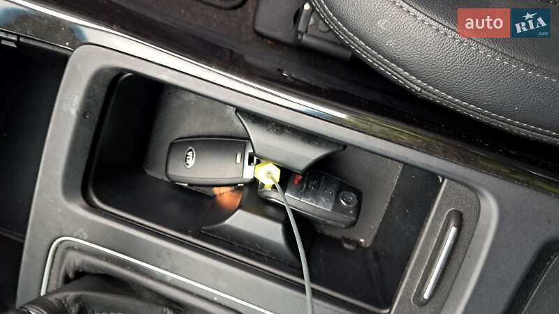 Внедорожник / Кроссовер Kia Sorento 2015 в Киеве фото 217 Внедорожник / Кроссовер Kia Sorento 2015 в Киеве