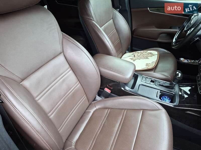 Внедорожник / Кроссовер Kia Sorento 2016 в Полтаве