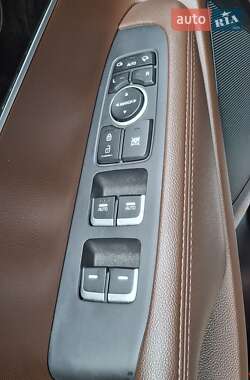 Внедорожник / Кроссовер Kia Sorento 2016 в 