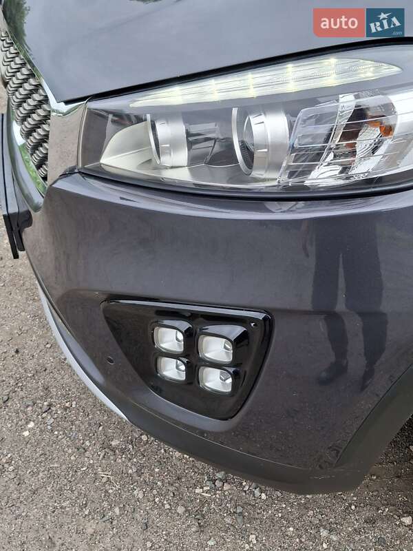 Внедорожник / Кроссовер Kia Sorento 2016 в Полтаве