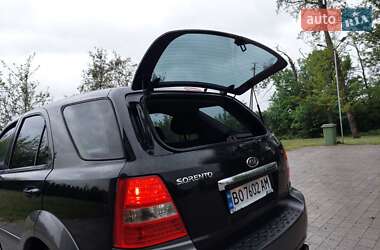 Позашляховик / Кросовер Kia Sorento 2008 в 