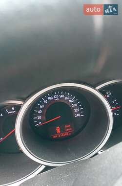 Позашляховик / Кросовер Kia Sorento 2010 в 