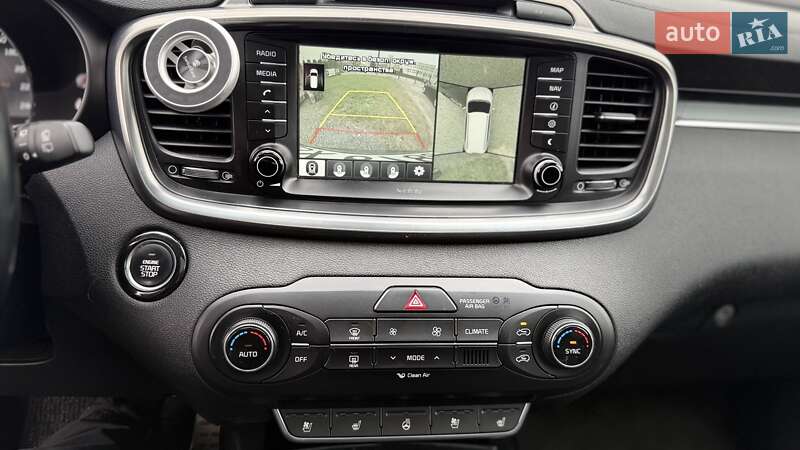 Внедорожник / Кроссовер Kia Sorento 2015 в Хмельницком